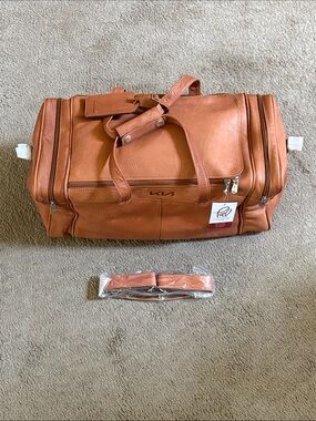 Tan Leather Duffle Bag - Men's Travel Weekender